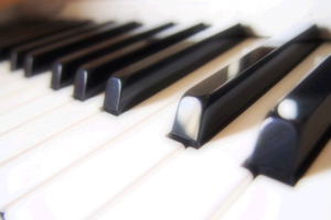 ピアノの習い事の効果と費用